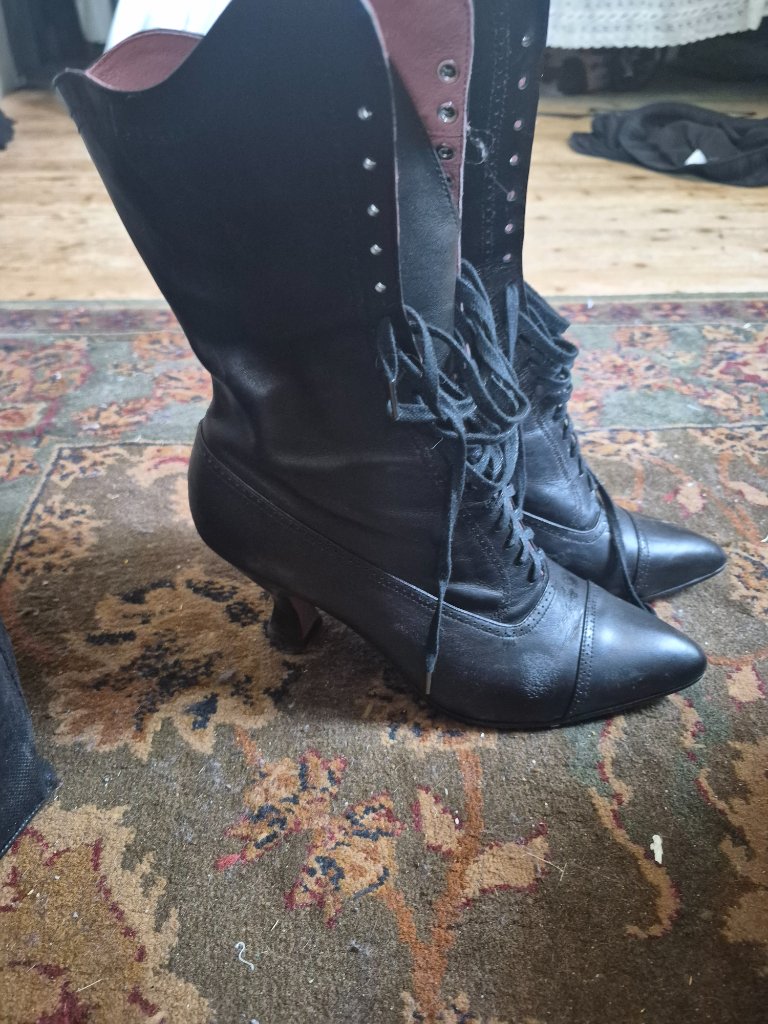 American Duchess Edith Boots — image 3 of 5